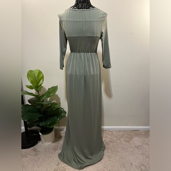 Sage Green Long Sleeve Maxi Dress - Picture 3 of 6